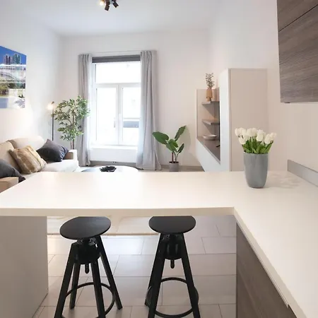 Origer By Rentaroo Apartment *